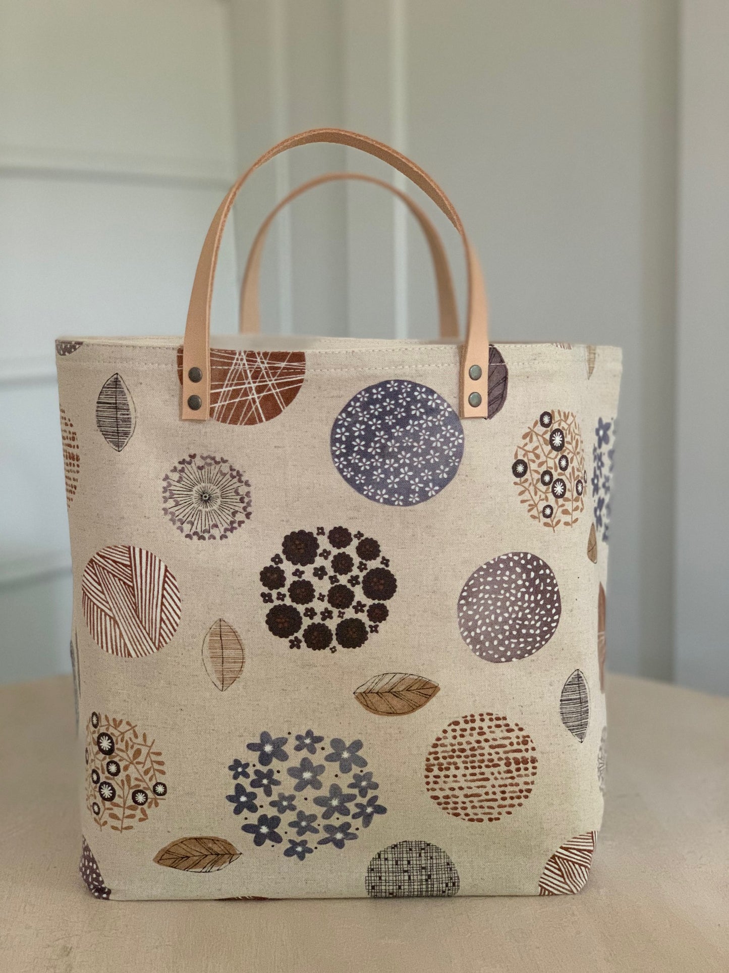 Autumn Wind Natural Bucket Bag