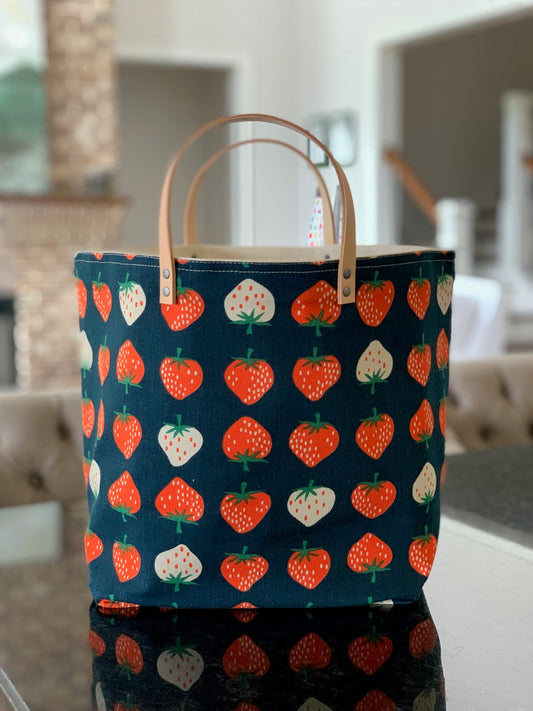 Berries Navy Bucket Bag